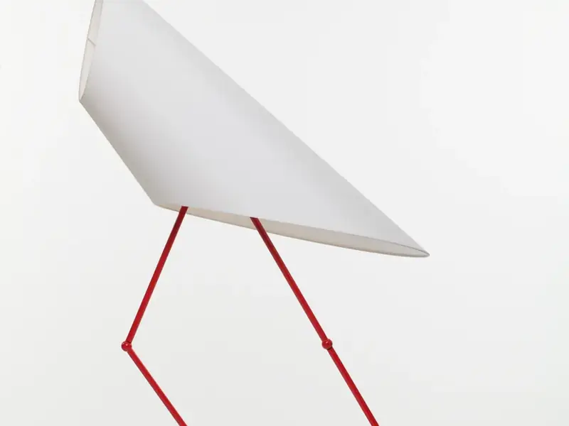 Lampa podłogowa STORK na białym tle